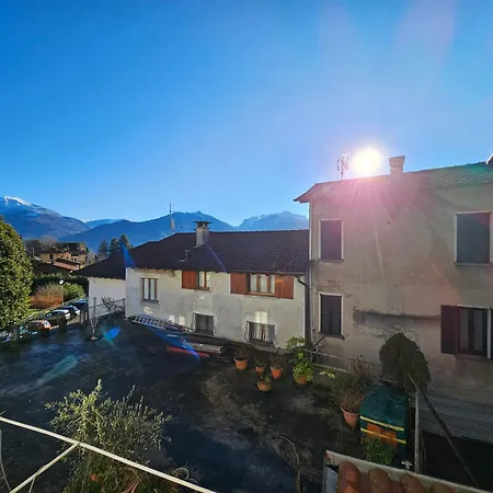 Casa Di Carlo メナッジョ