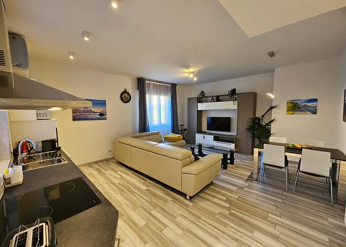 Casa Di Carlo * Menaggio